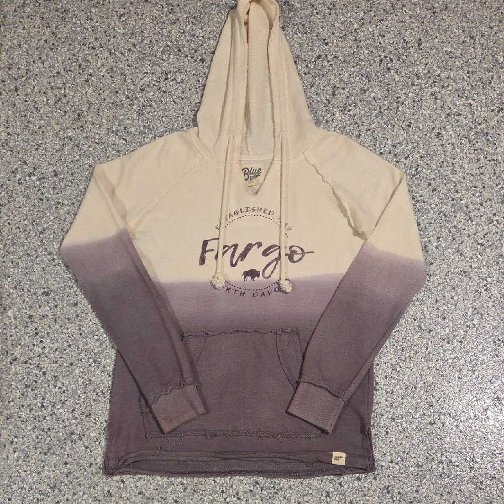 Fargo North Dakota Blue 84 Hooded Sweatshirt Size Small
